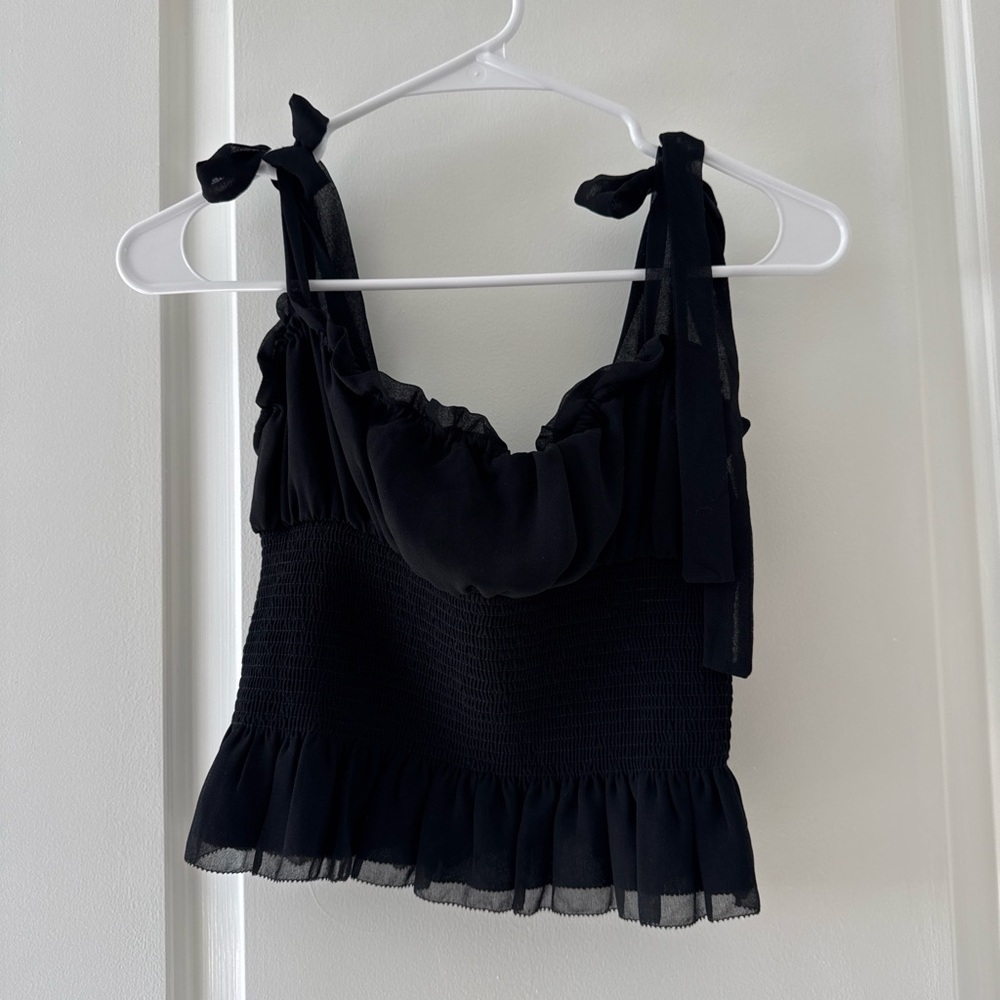Wilfred Black Tie-Shoulder Smocked Ruffle Camisole